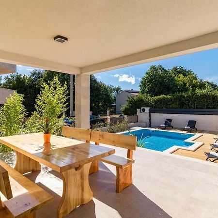 Villa Munat Ližnjan Esterno foto