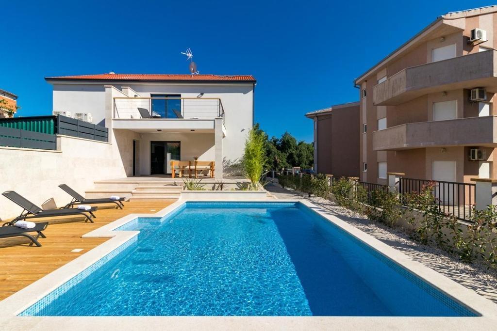 Villa Munat Ližnjan Esterno foto